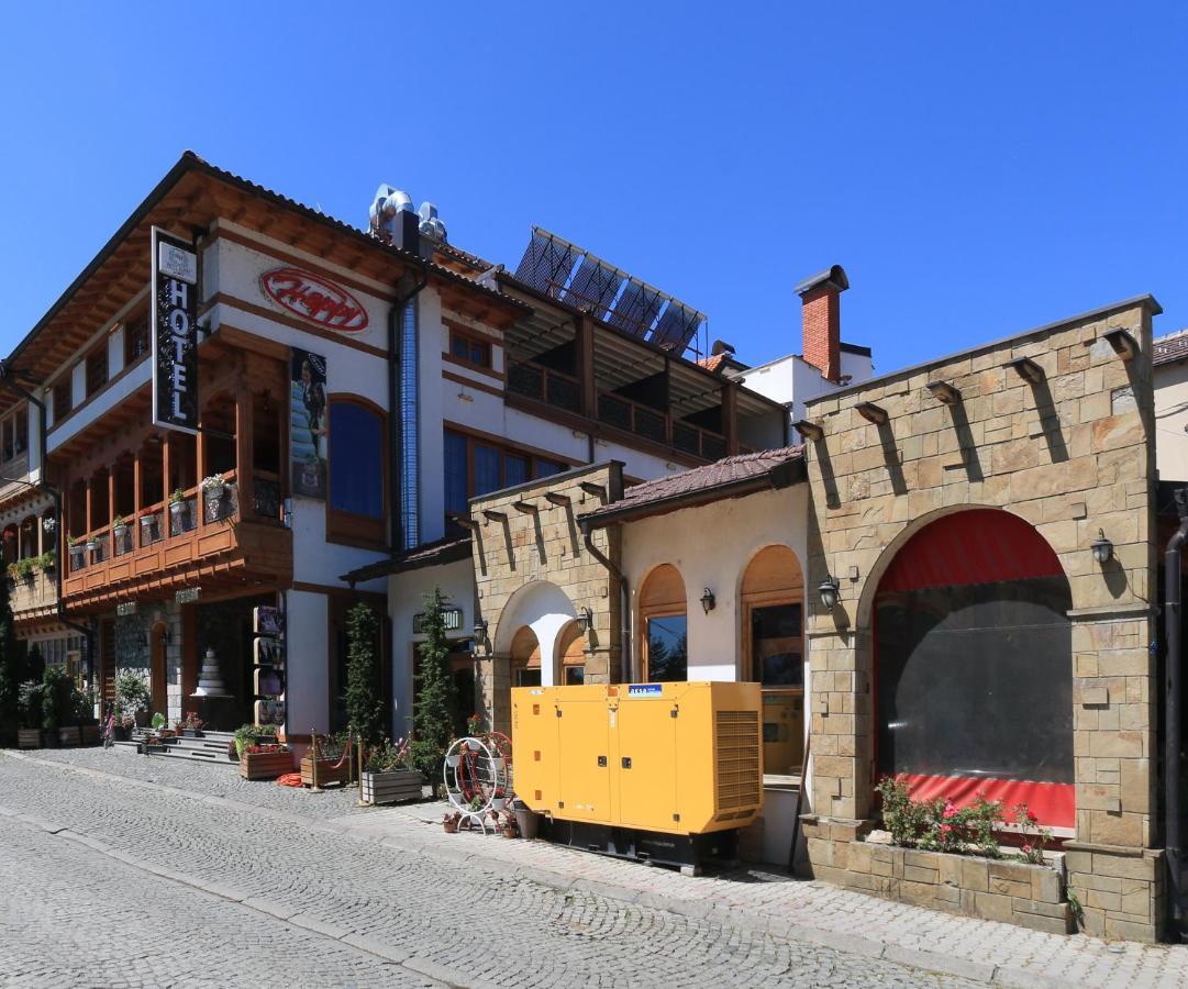 Hotel Happy Gjakova Exterior foto