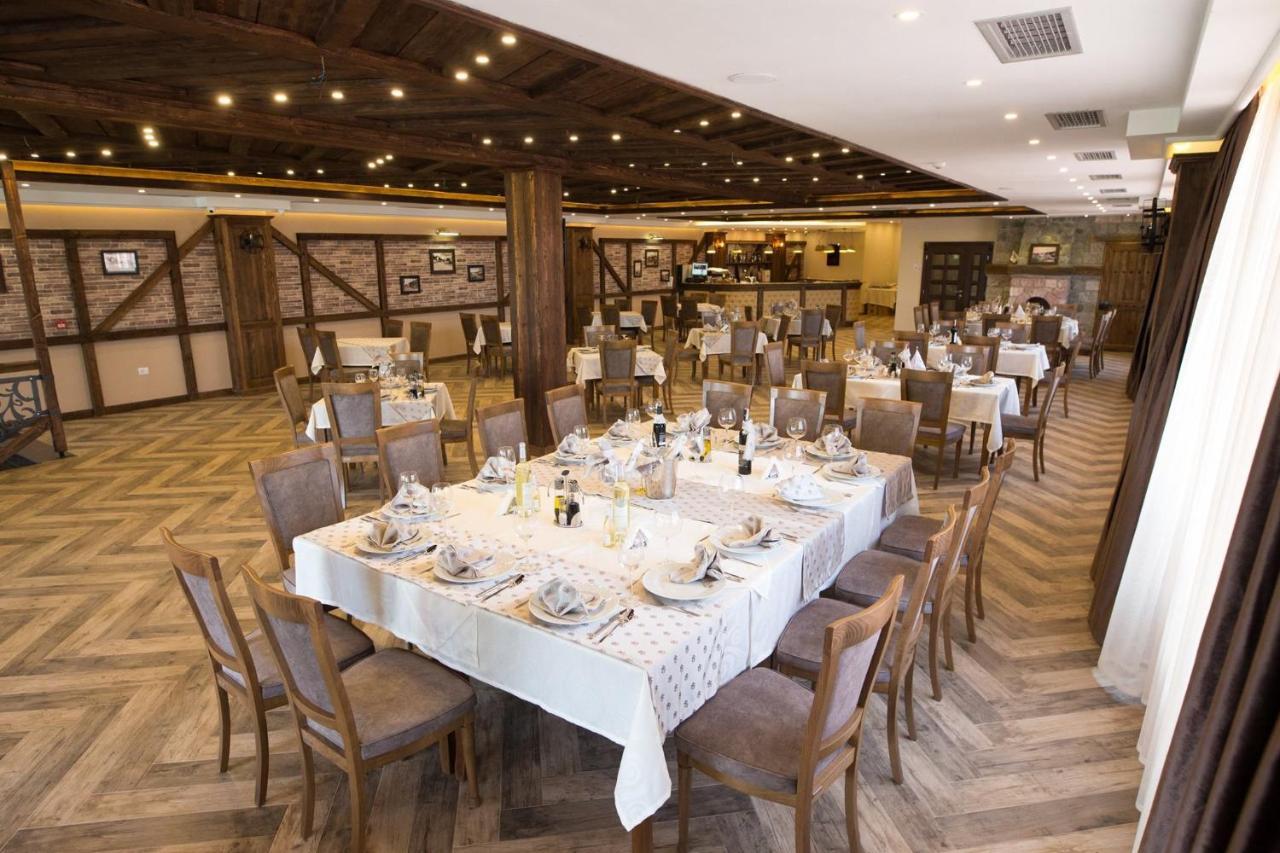 Hotel Happy Gjakova Exterior foto